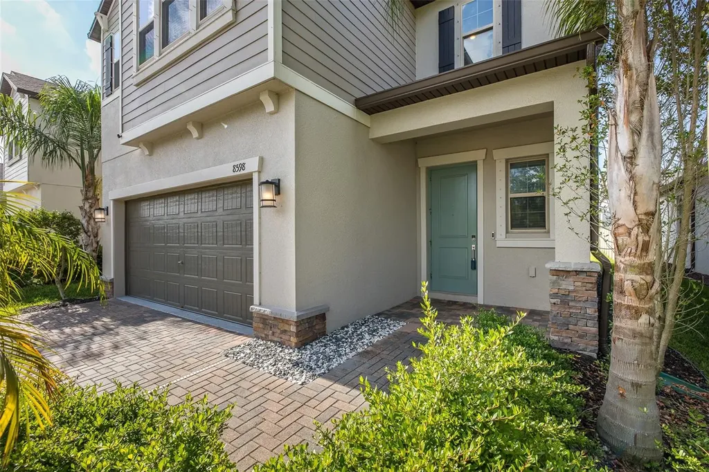 8598 Campus Woods Way New Port Richey FL 34655
