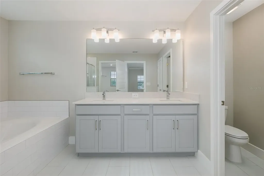 8598 Campus Woods Way New Port Richey FL 34655