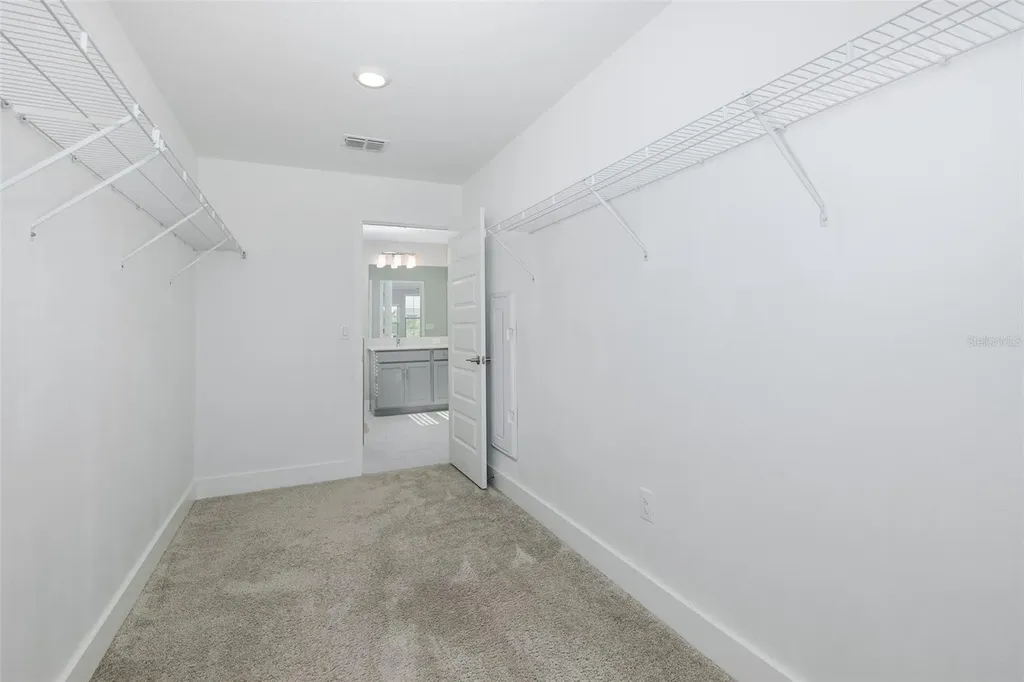 8598 Campus Woods Way New Port Richey FL 34655