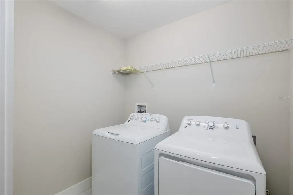 8598 Campus Woods Way New Port Richey FL 34655