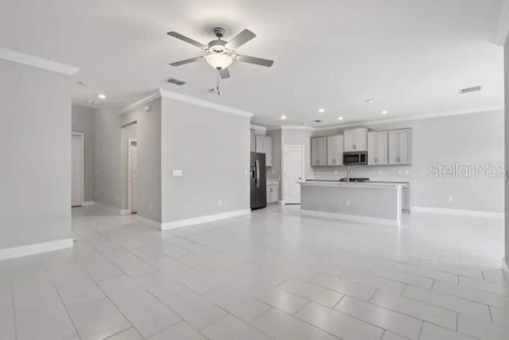 8598 Campus Woods Way New Port Richey FL 34655
