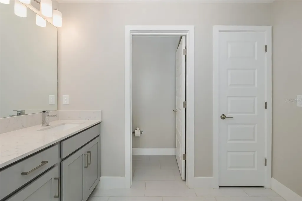 8598 Campus Woods Way New Port Richey FL 34655