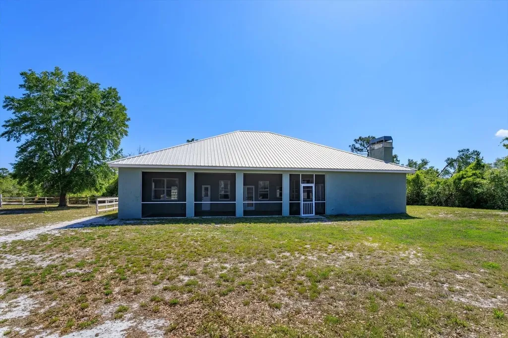3335 Riverhead Drive Deltona FL 32738