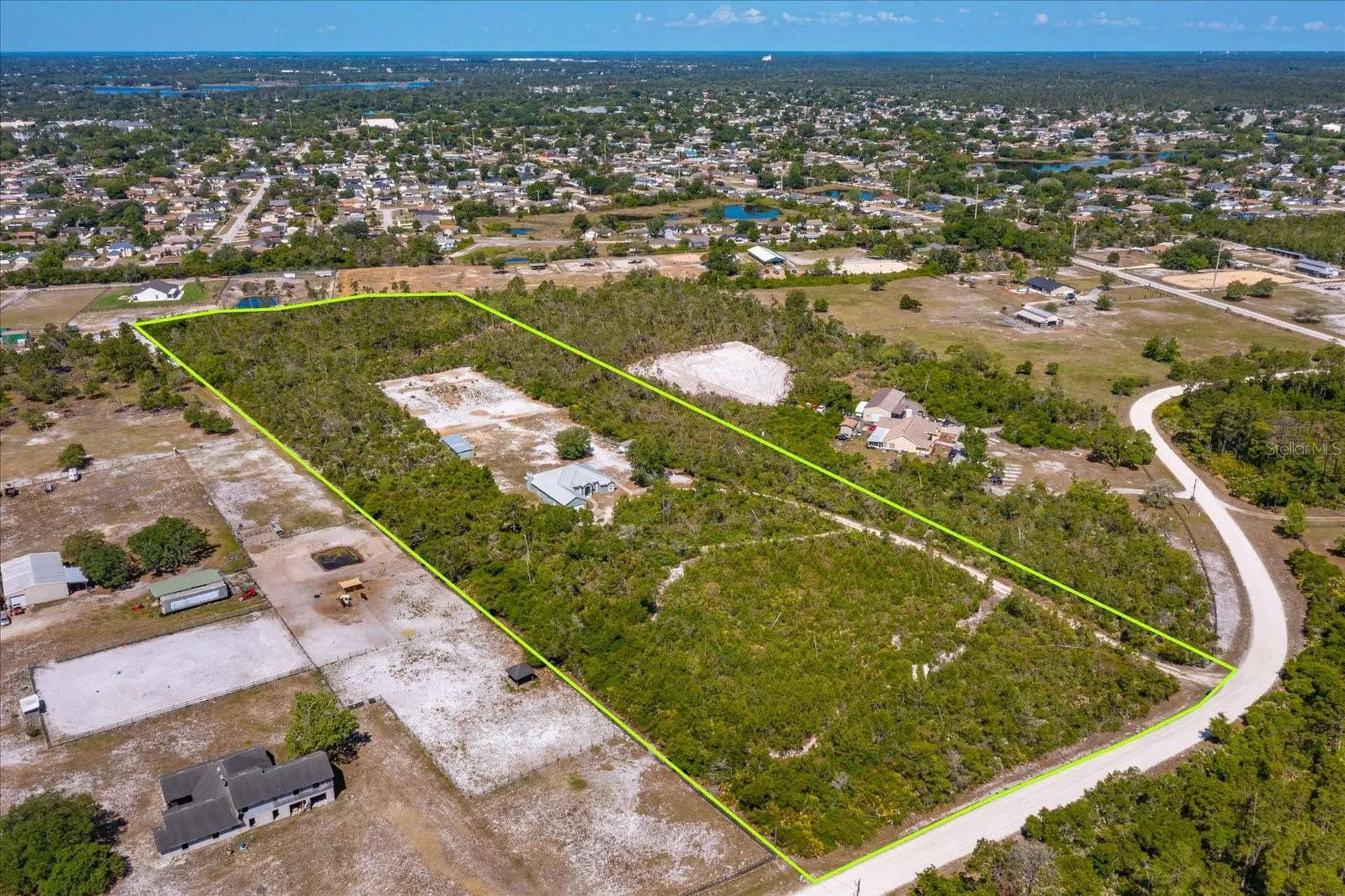 3335 Riverhead Drive Deltona FL 32738