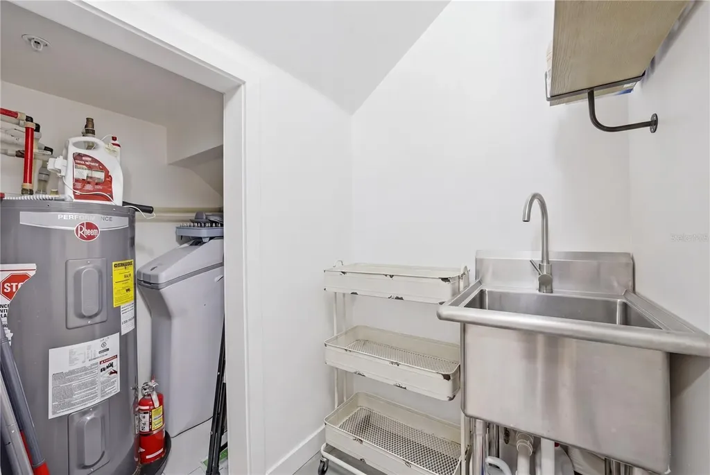 3803 Ethan Lane Orlando FL 32814