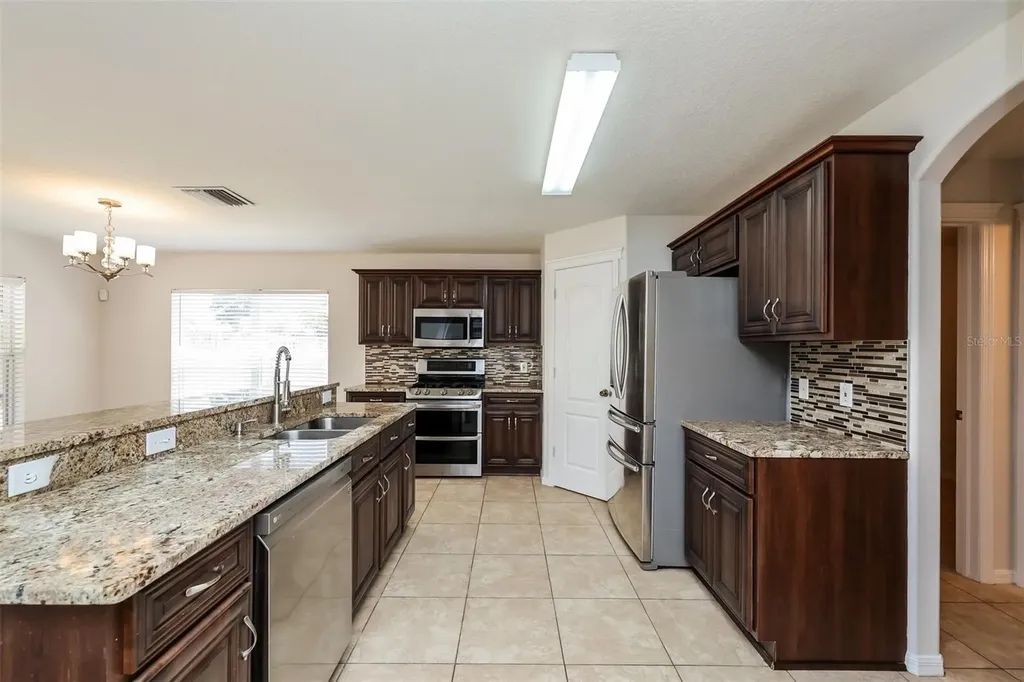 7840 Bristol Park Drive Apollo Beach FL 33572
