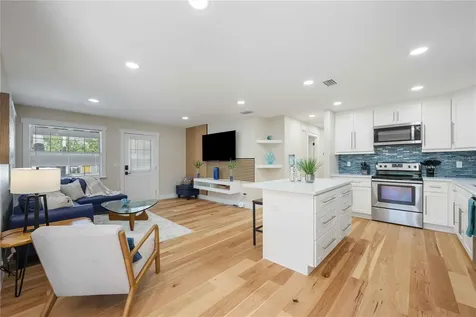 2205 Floyd Street Sarasota FL 34239