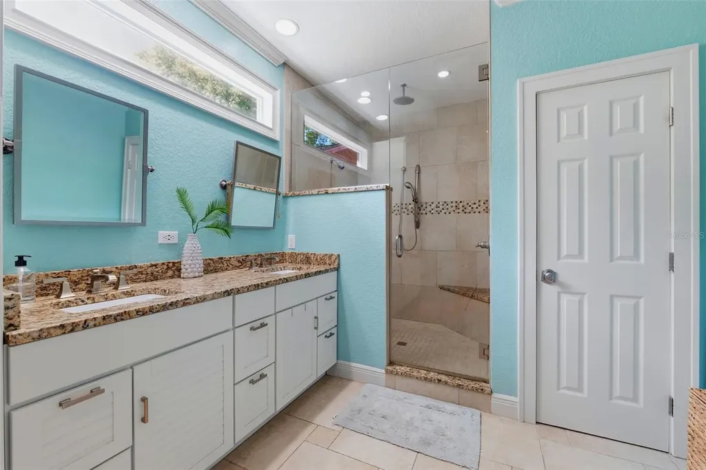 3318 W Palmira Avenue Tampa FL 33629