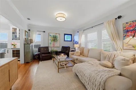 3318 W Palmira Avenue Tampa FL 33629