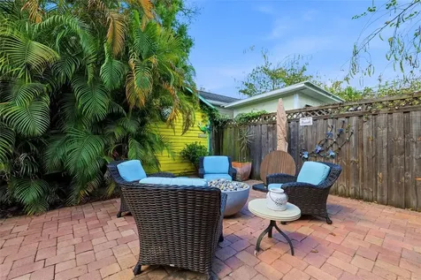 3318 W Palmira Avenue Tampa FL 33629