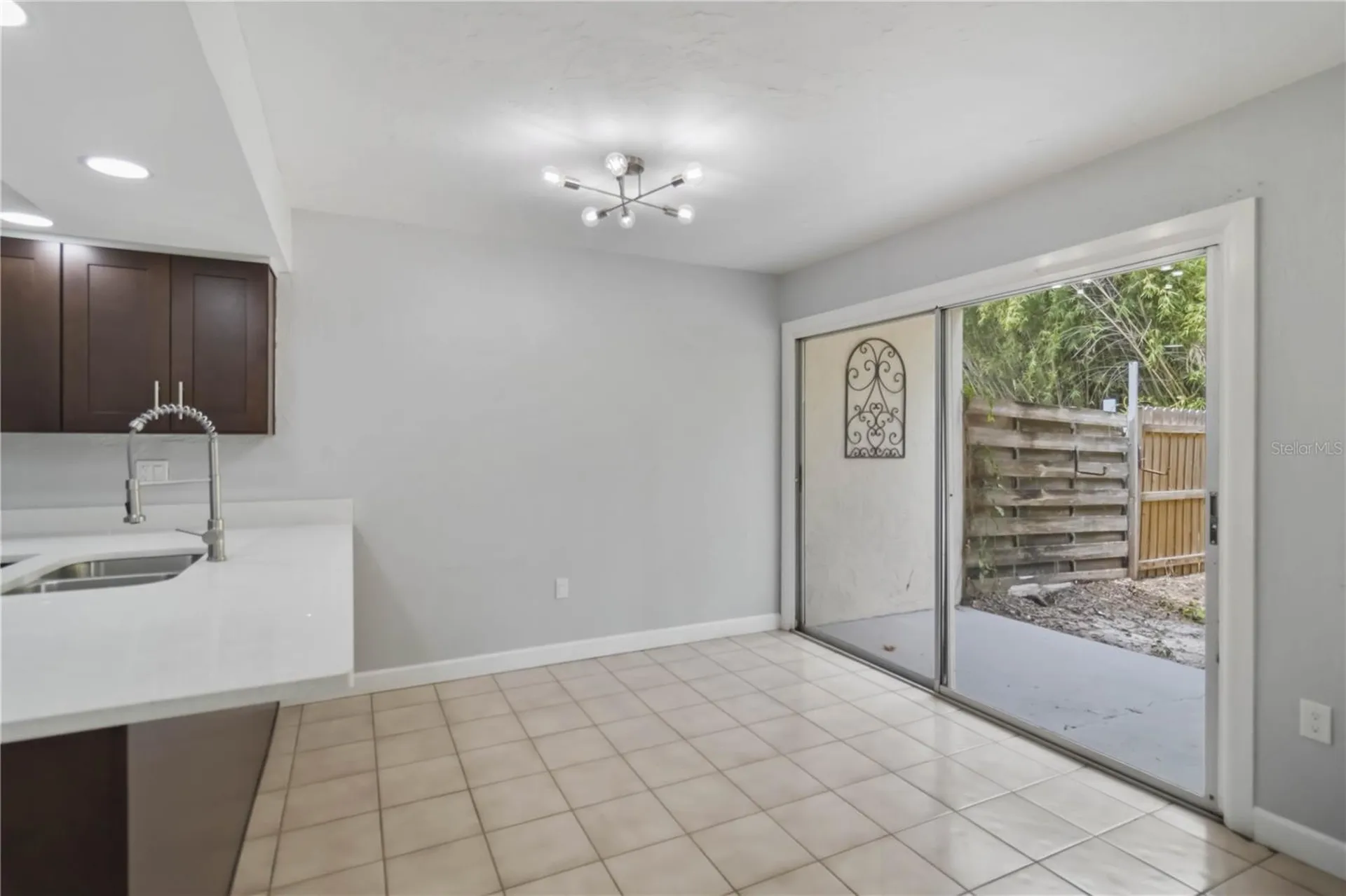 1125 Longfellow Way Sarasota FL 34243
