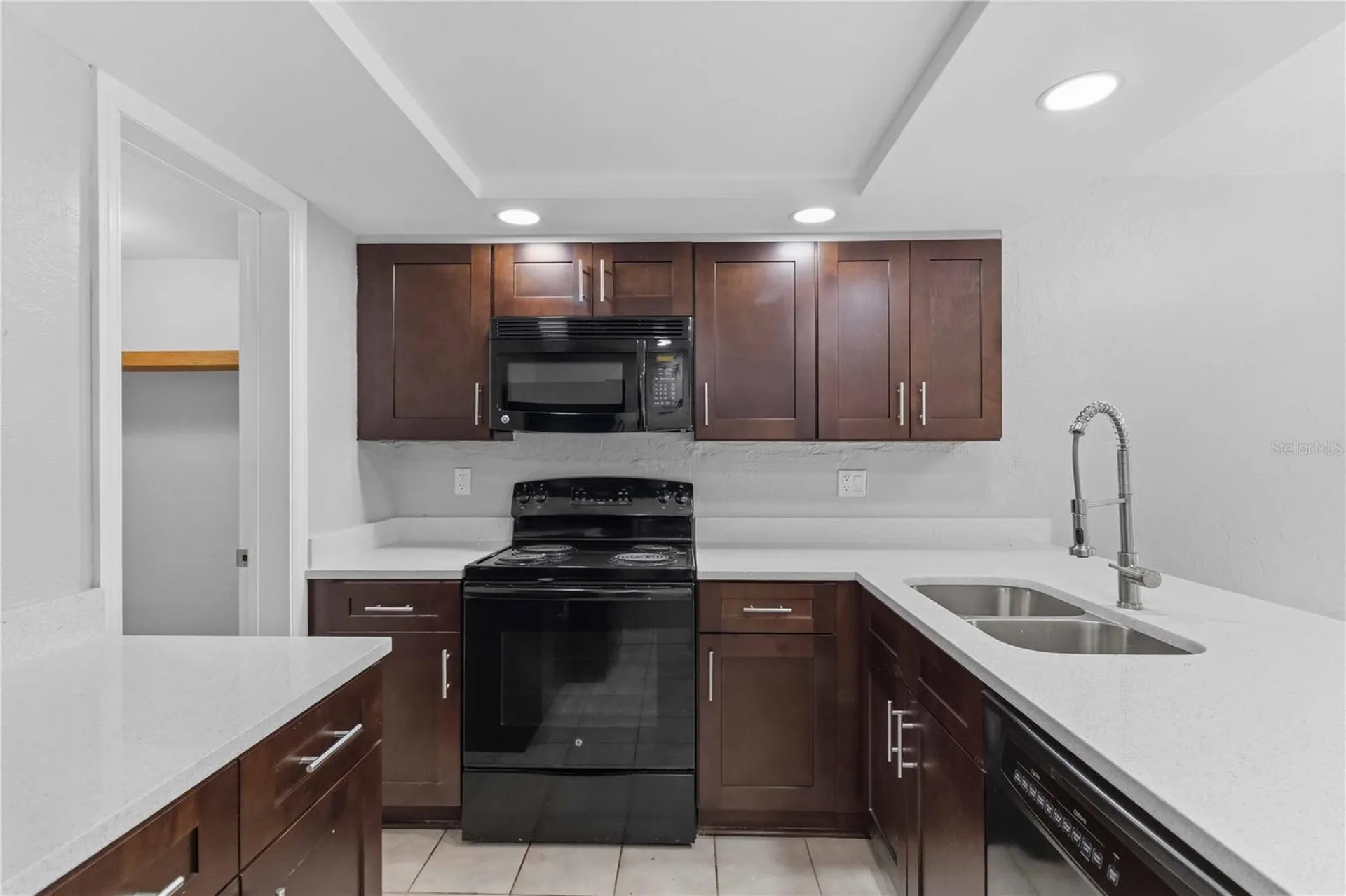 1125 Longfellow Way Sarasota FL 34243