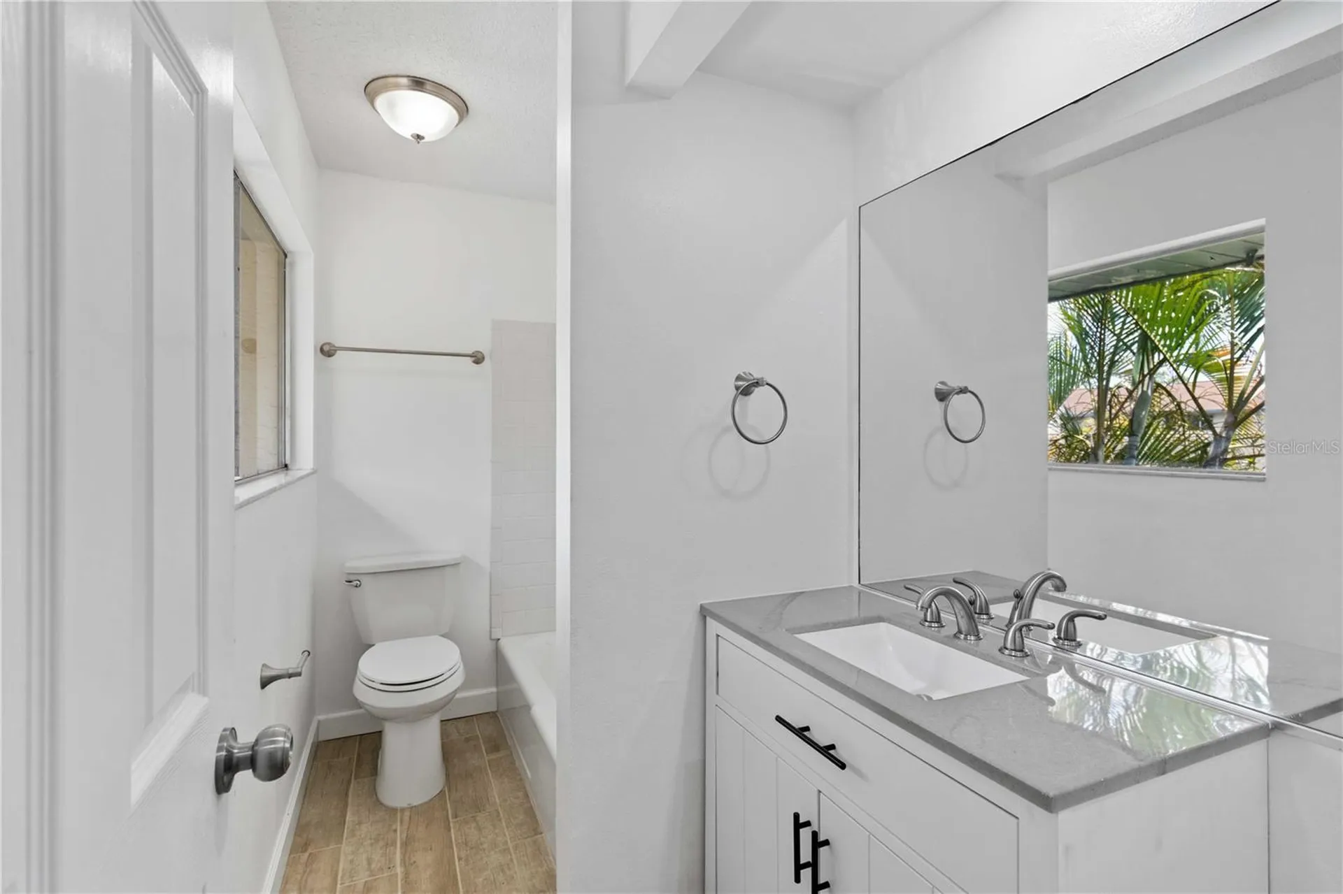 1125 Longfellow Way Sarasota FL 34243