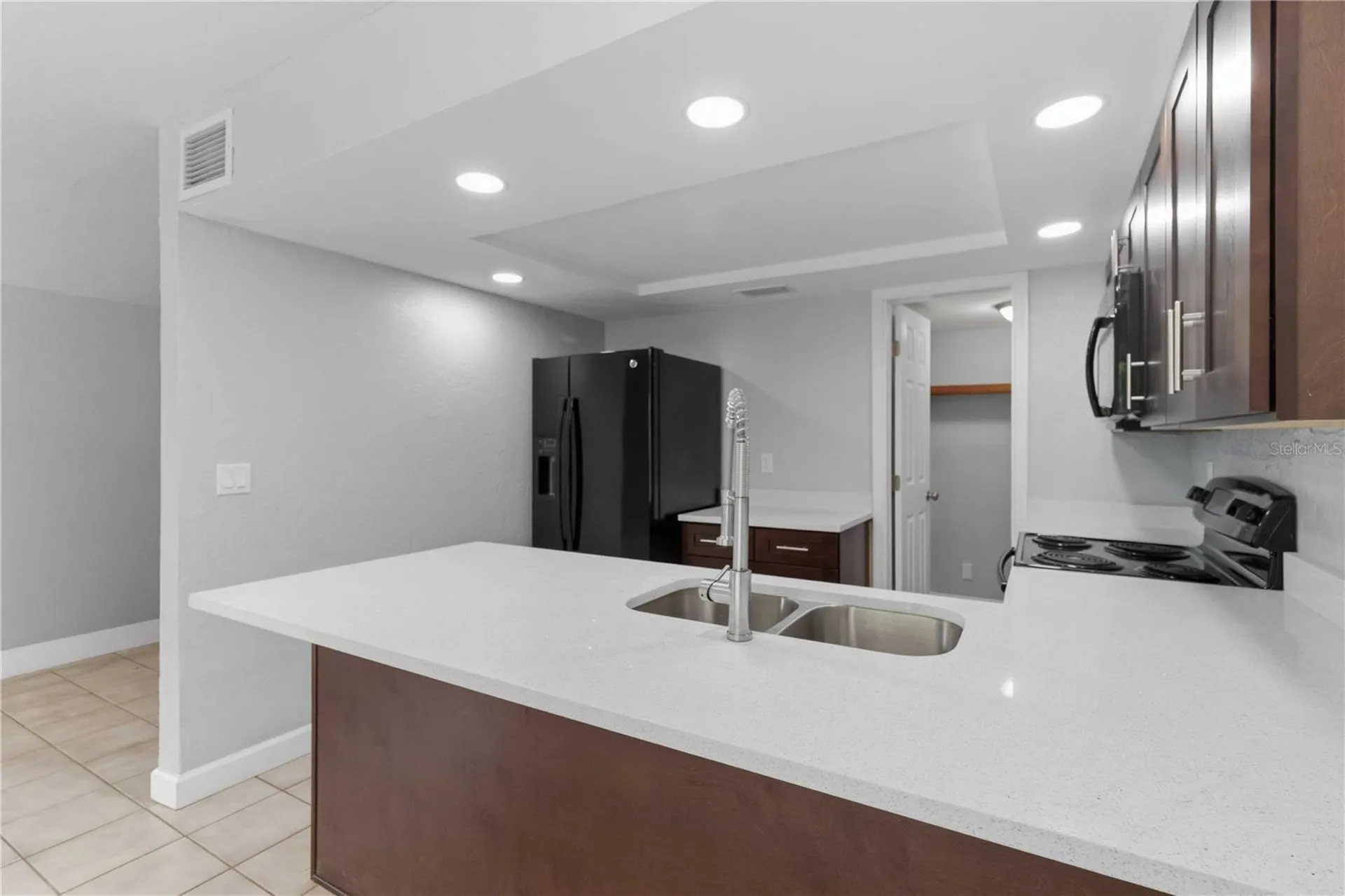 1125 Longfellow Way Sarasota FL 34243
