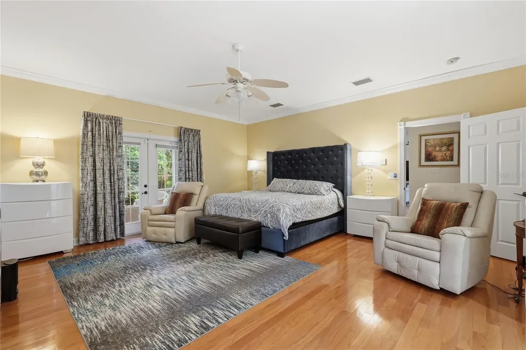 121 Harbor View Lane Belleair Bluffs FL 33770
