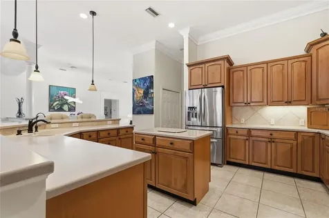 121 Harbor View Lane Belleair Bluffs FL 33770