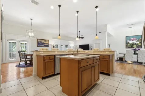 121 Harbor View Lane Belleair Bluffs FL 33770