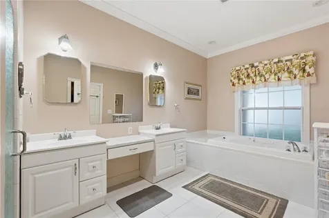 121 Harbor View Lane Belleair Bluffs FL 33770
