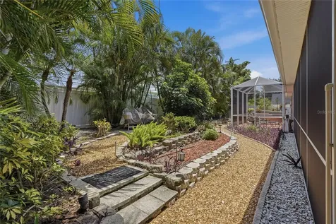 121 Harbor View Lane Belleair Bluffs FL 33770