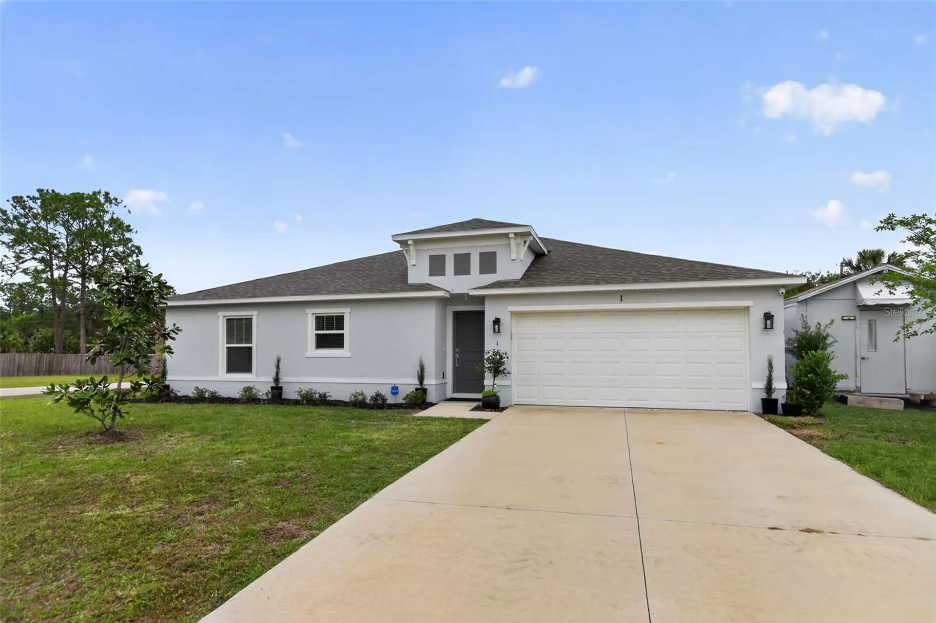 1 Service Tree Place Palm Coast FL 32164