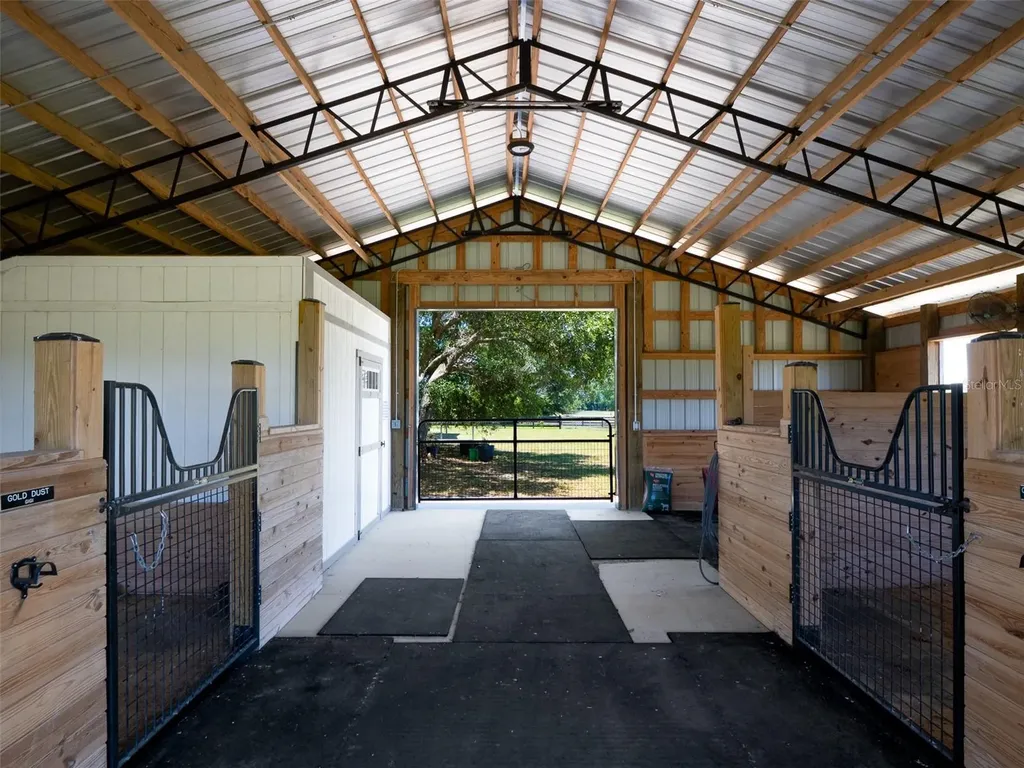 23053 NW 142nd Avenue High Springs FL 32643