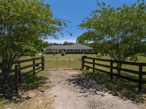 23053 NW 142nd Avenue High Springs FL 32643