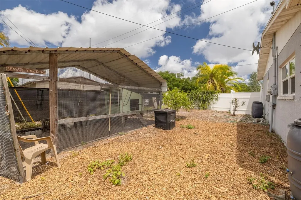 1099 52nd Street S Gulfport FL 33707