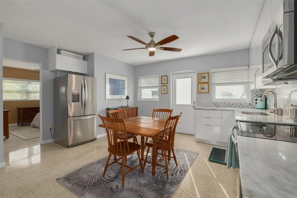 1099 52nd Street S Gulfport FL 33707