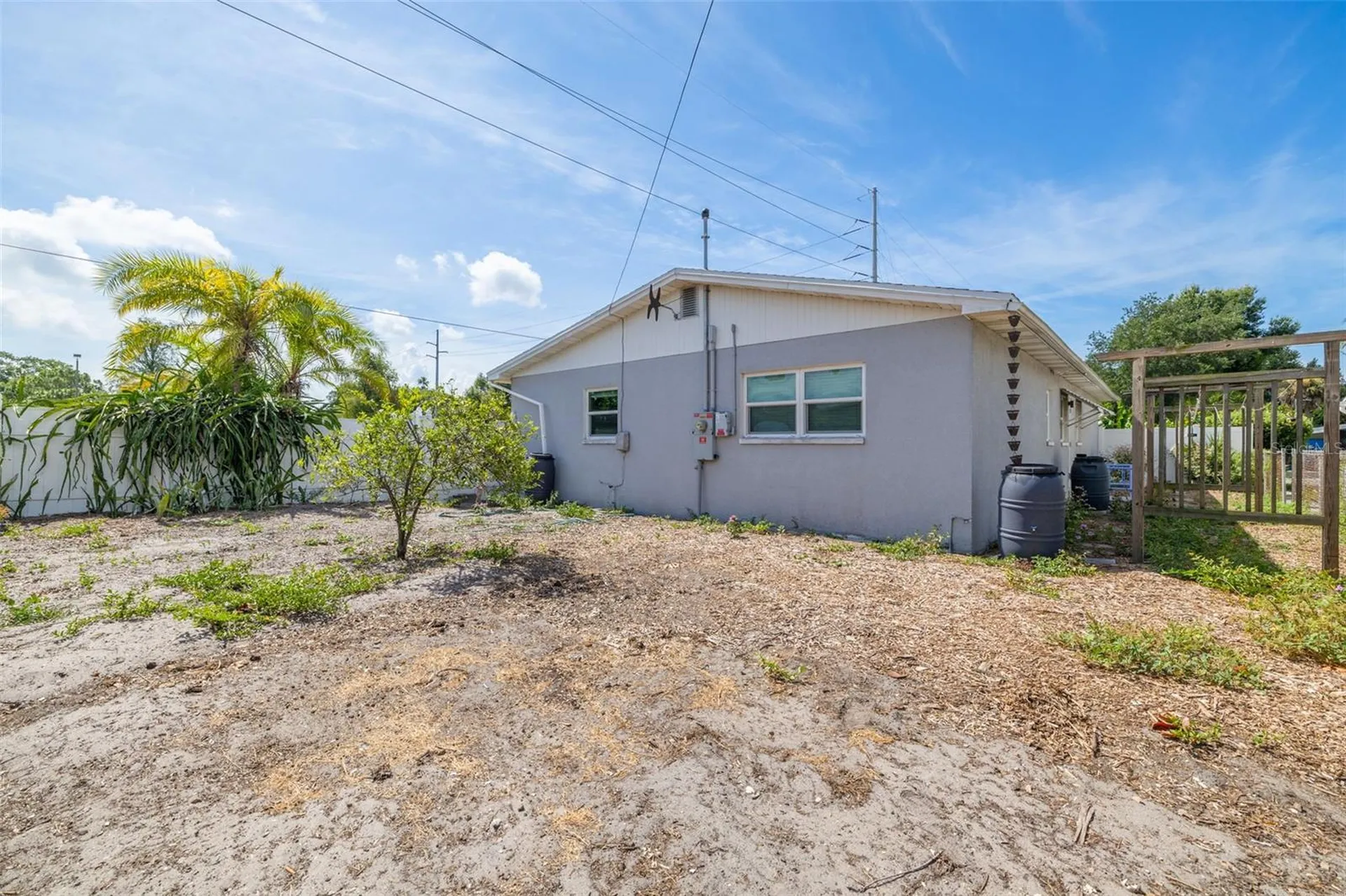1099 52nd Street S Gulfport FL 33707