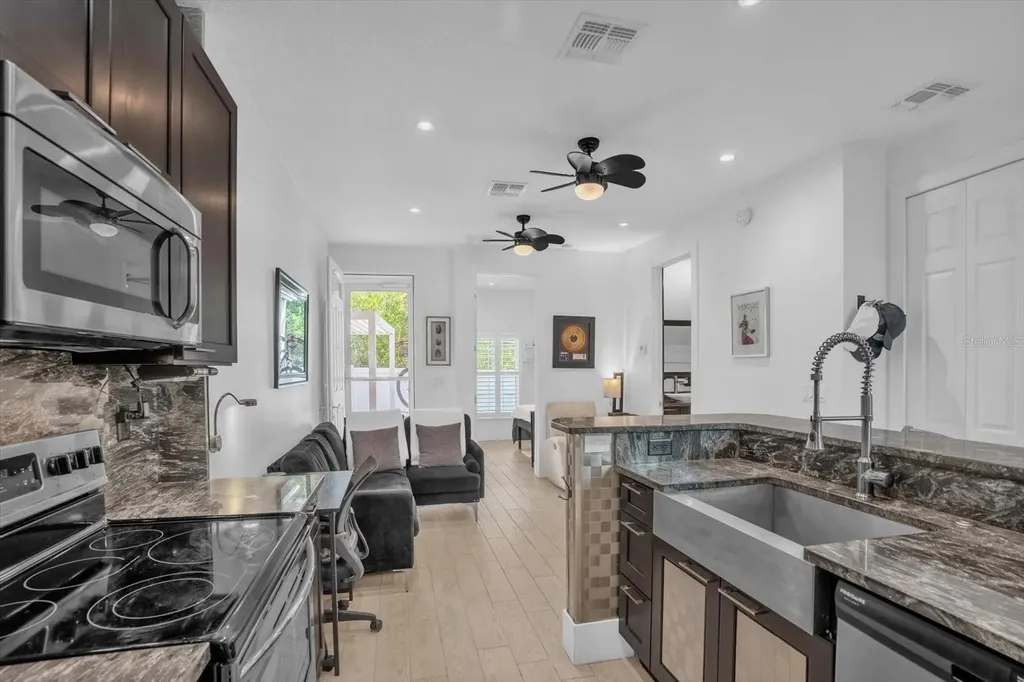 726/720 N Pennsylvania Avenue Winter Park FL 32789