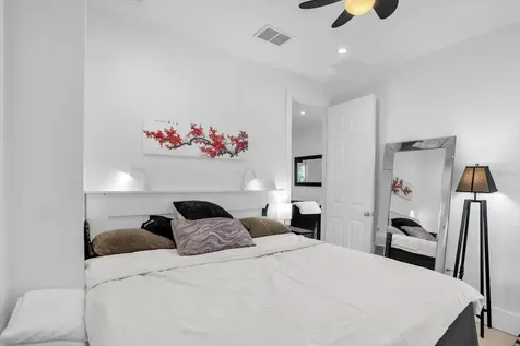 726/720 N Pennsylvania Avenue Winter Park FL 32789