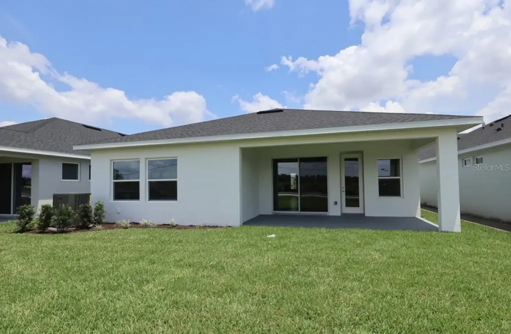 5033 Orinoco Lane St Cloud FL 34771