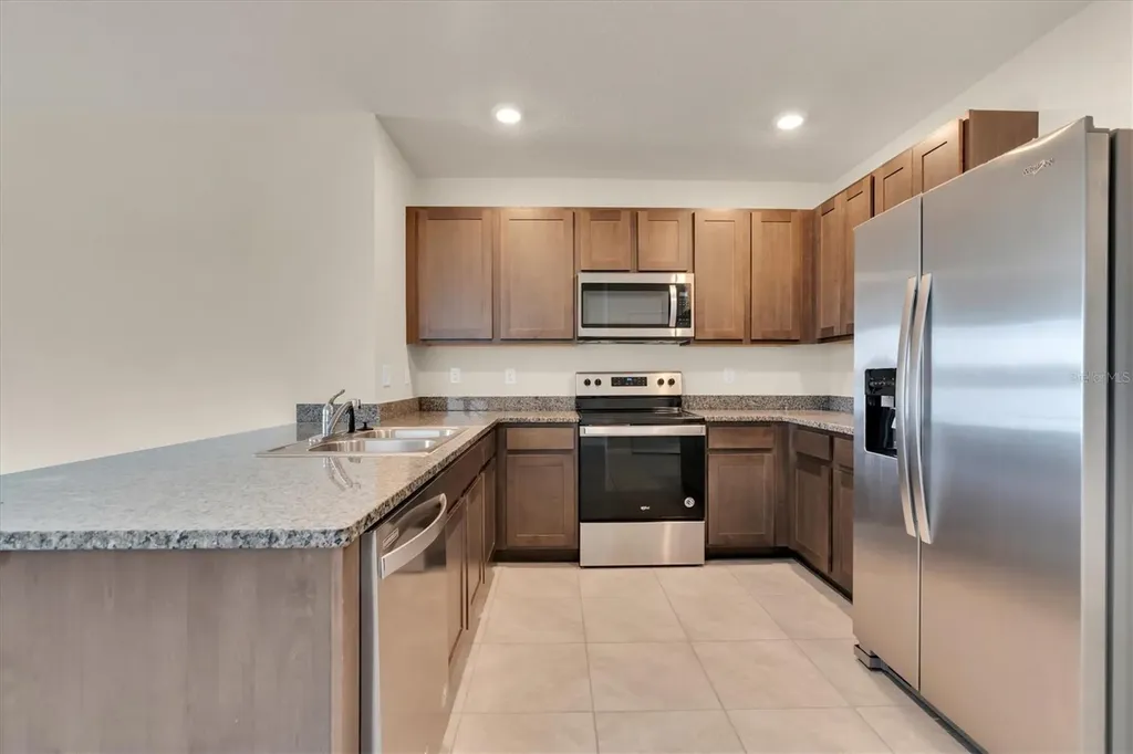 17070 Oval Rum Drive Wimauma FL 33598