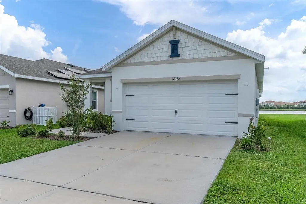 17070 Oval Rum Drive Wimauma FL 33598