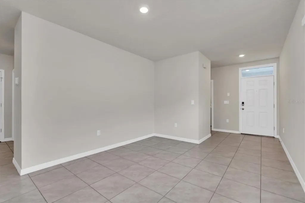 17070 Oval Rum Drive Wimauma FL 33598