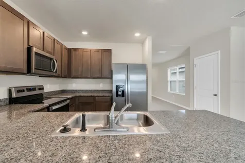 17070 Oval Rum Drive Wimauma FL 33598