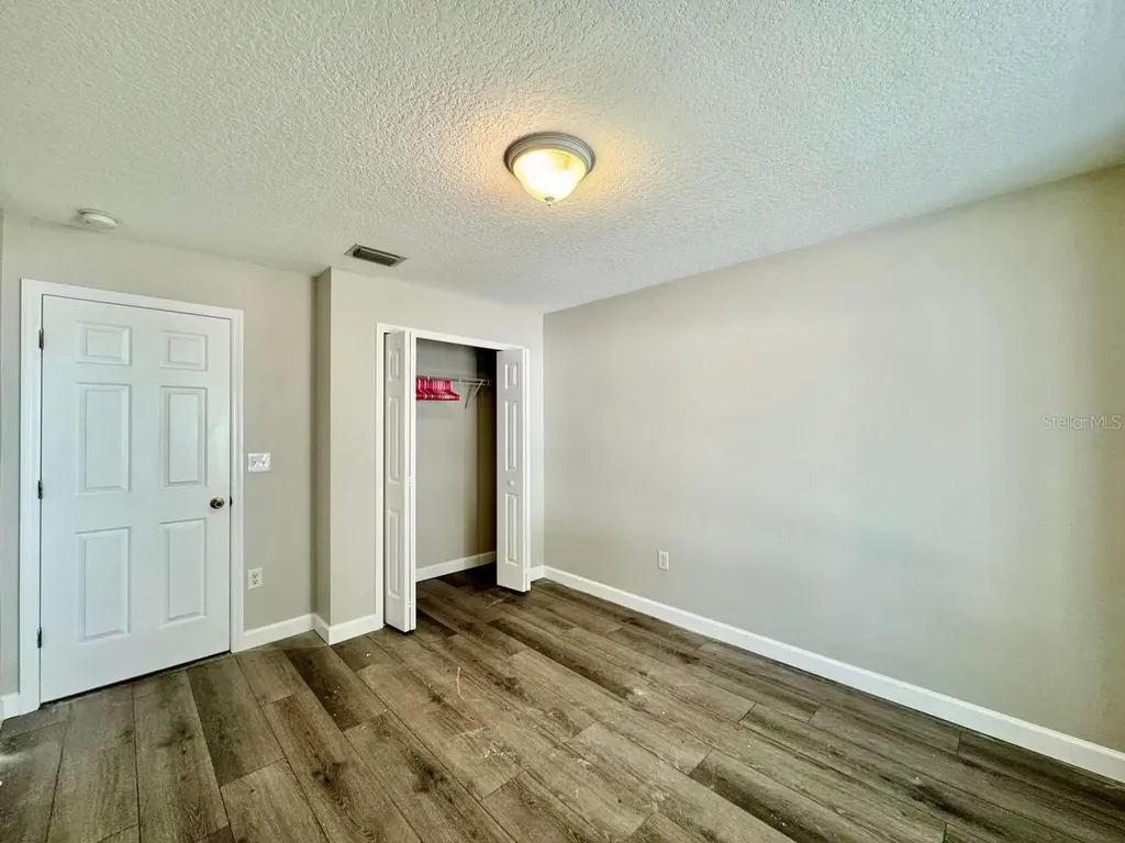 18112 Canal Pointe Street Tampa FL 33647