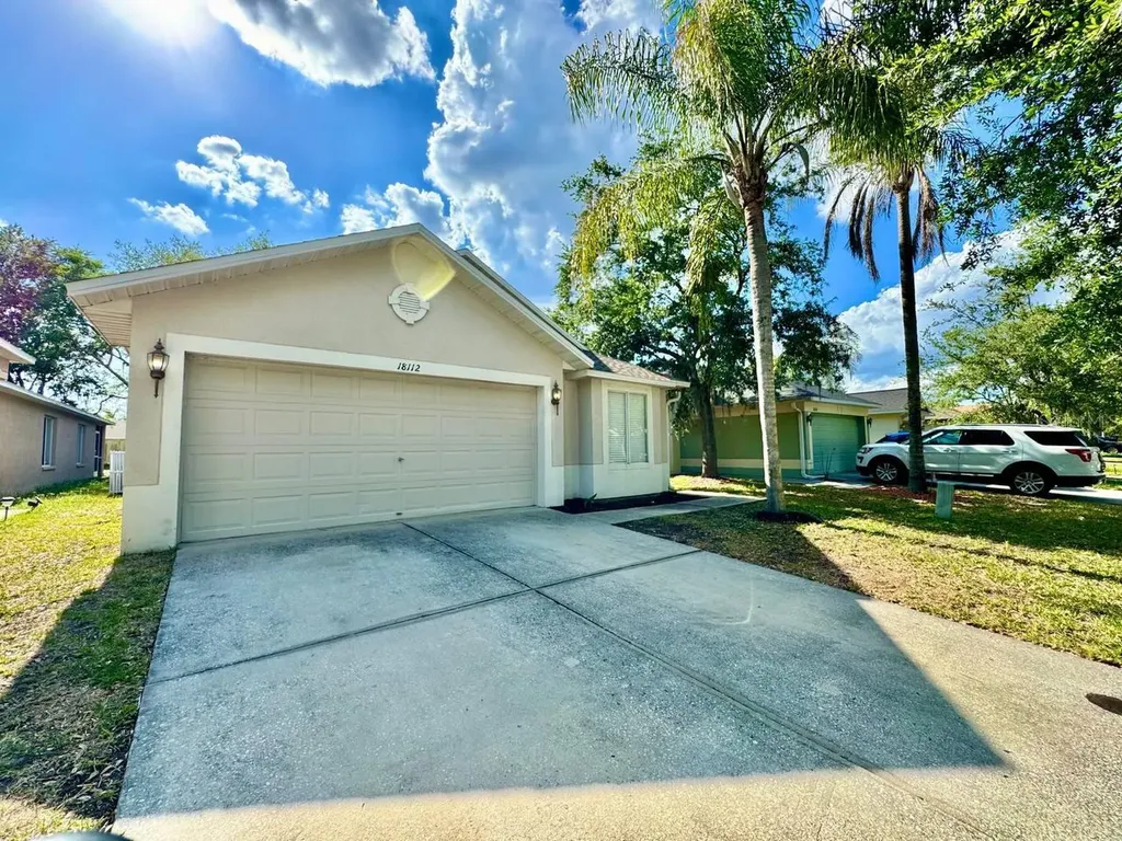 18112 Canal Pointe Street Tampa FL 33647