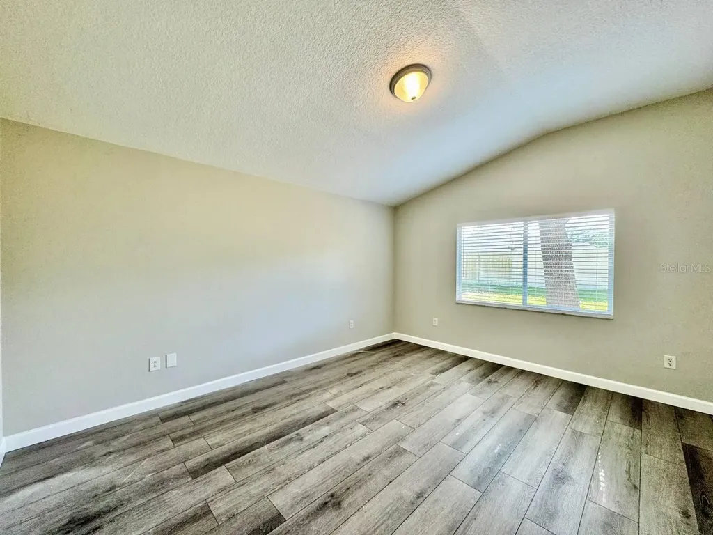 18112 Canal Pointe Street Tampa FL 33647