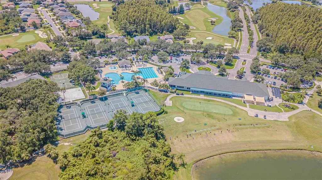 18112 Canal Pointe Street Tampa FL 33647