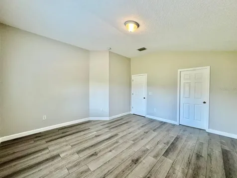 18112 Canal Pointe Street Tampa FL 33647
