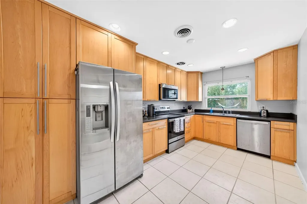 1448 Cumbie Street Orlando FL 32804