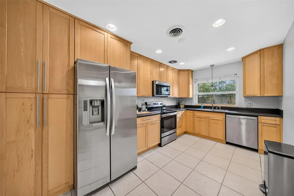 1448 Cumbie Street Orlando FL 32804