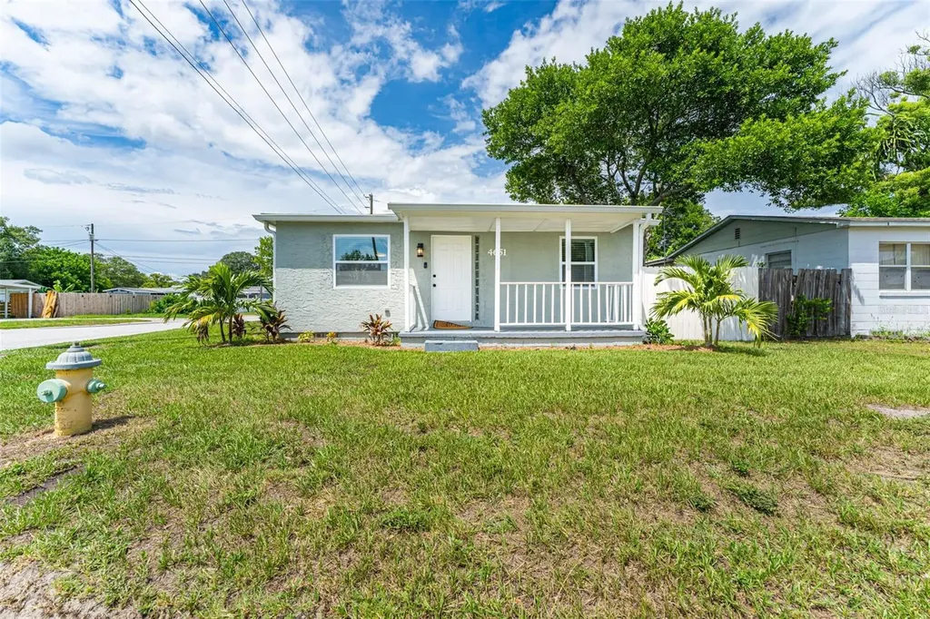 4651 22nd Avenue N St Petersburg FL 33713