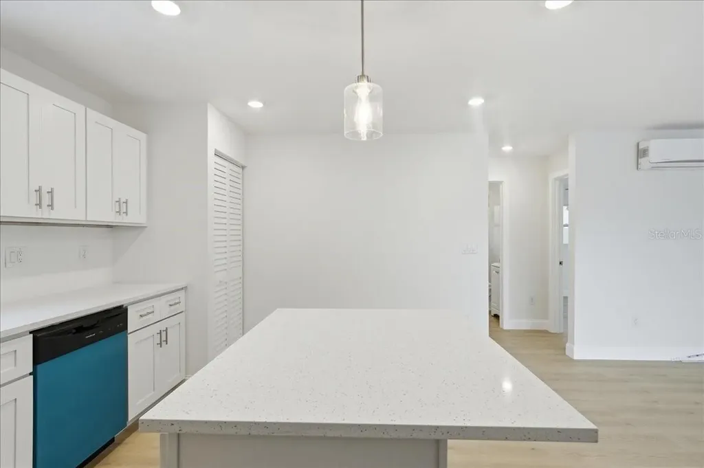 4651 22nd Avenue N St Petersburg FL 33713