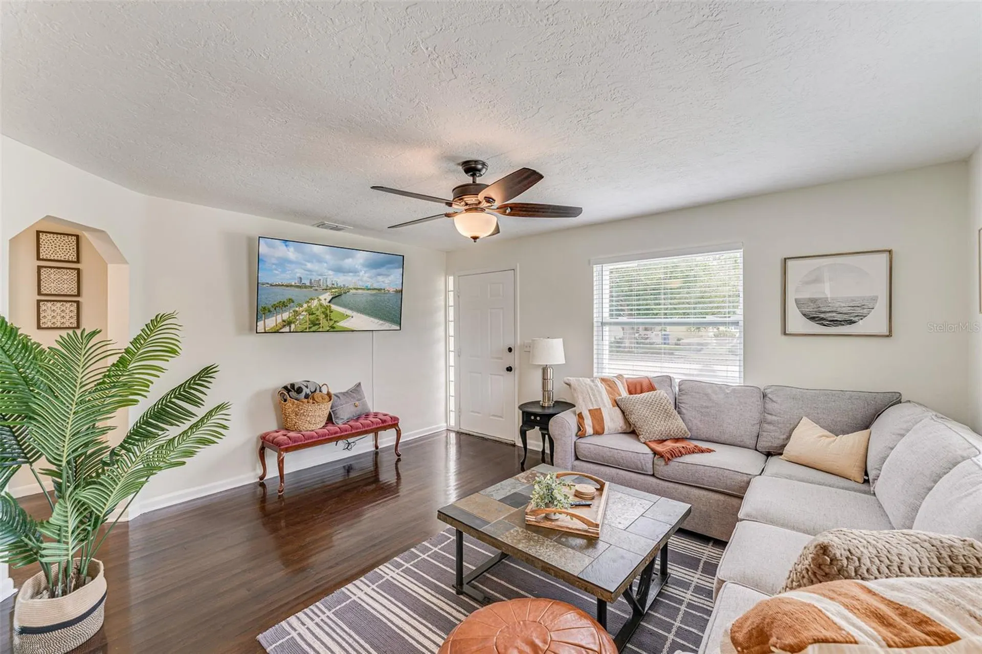 4651 22nd Avenue N St Petersburg FL 33713