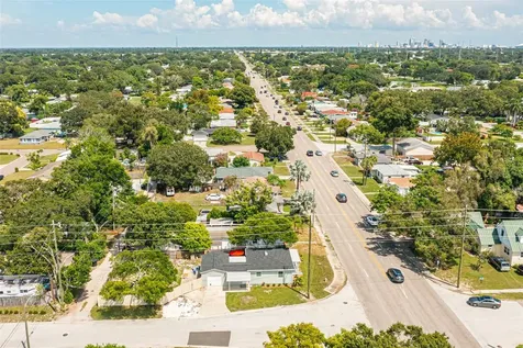 4651 22nd Avenue N St Petersburg FL 33713