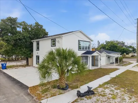 4651 22nd Avenue N St Petersburg FL 33713