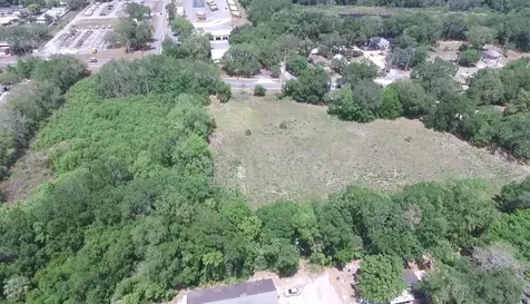 N Oakland Street Leesburg FL 34748
