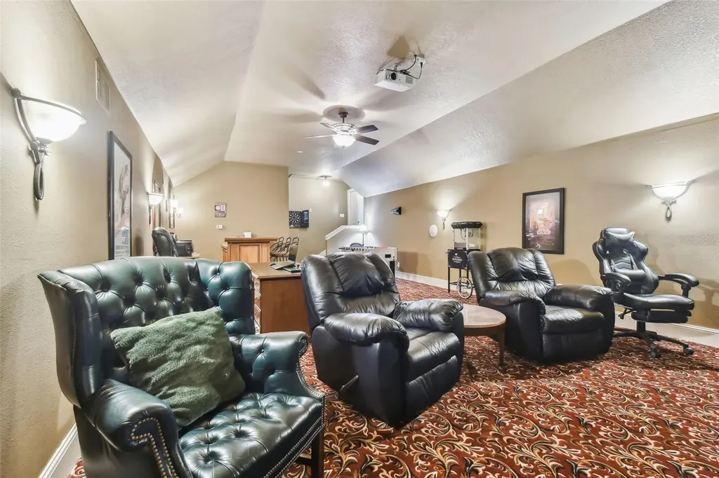 12709 Mannhurst Oak Lane Lithia FL 33547